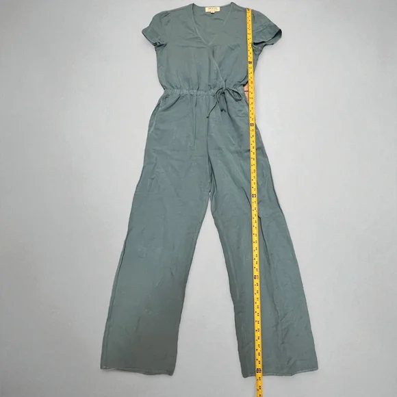 Cloth & Stone Anthropologie Linen Blend Jumpsuit Blue Wrap Short Sleeve Size M - Picture 8 of 16